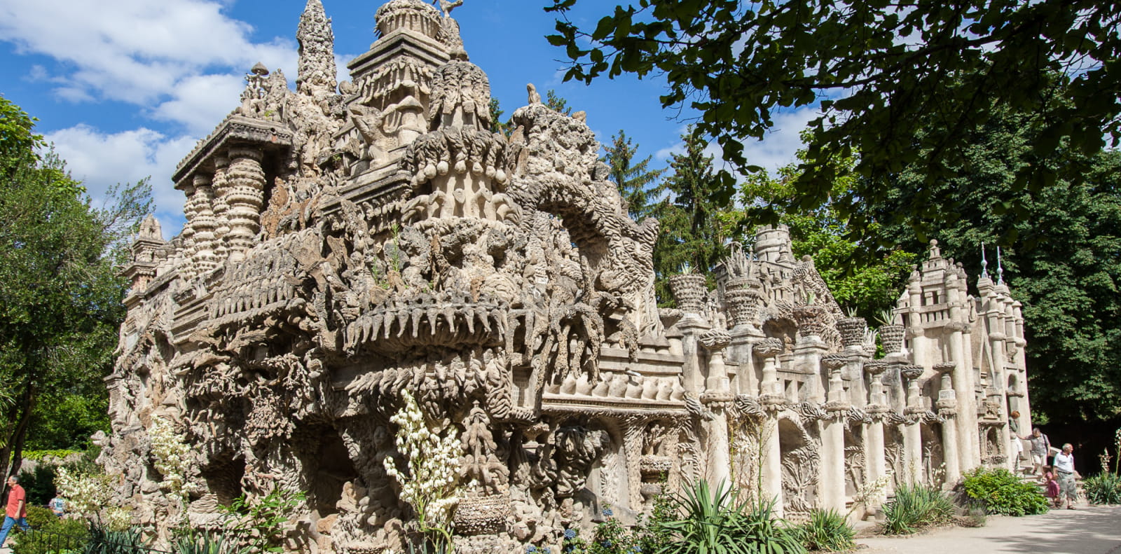 Le Palais idéal du facteur Cheval