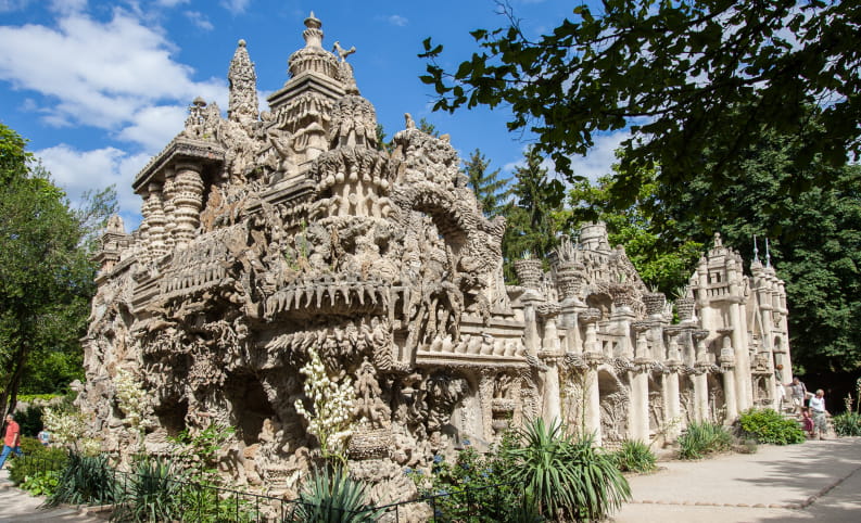 Le Palais idéal du facteur Cheval
