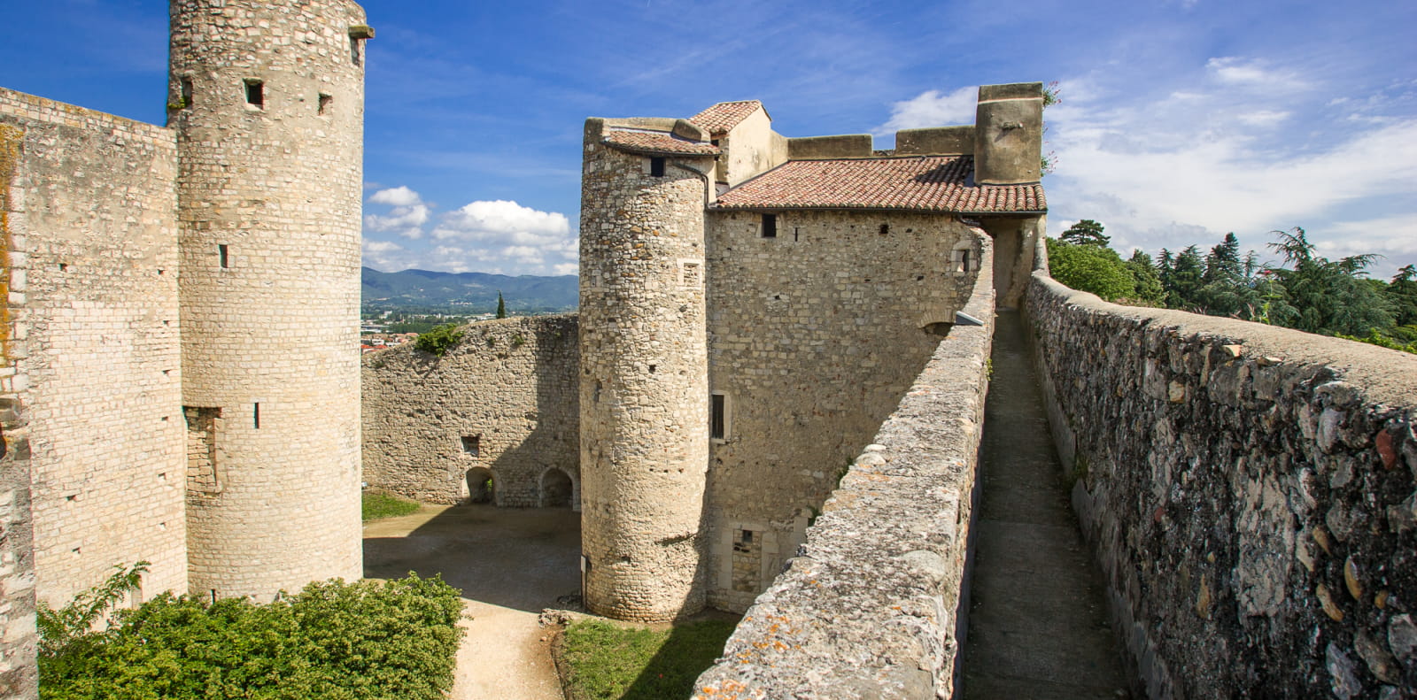 Château des Adhémar à Montélimar en Drôme Provençale